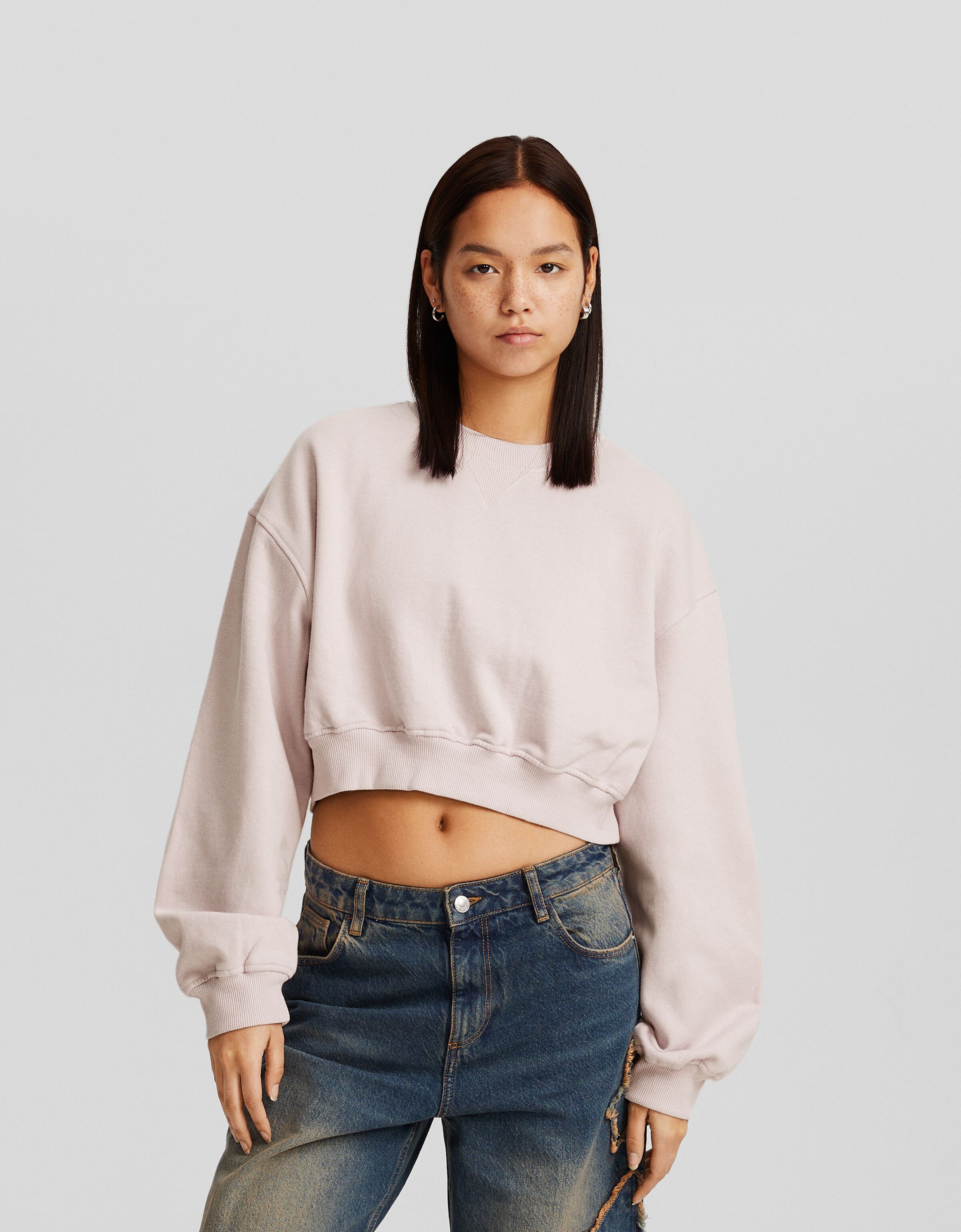 Felpa cropped bershka sale