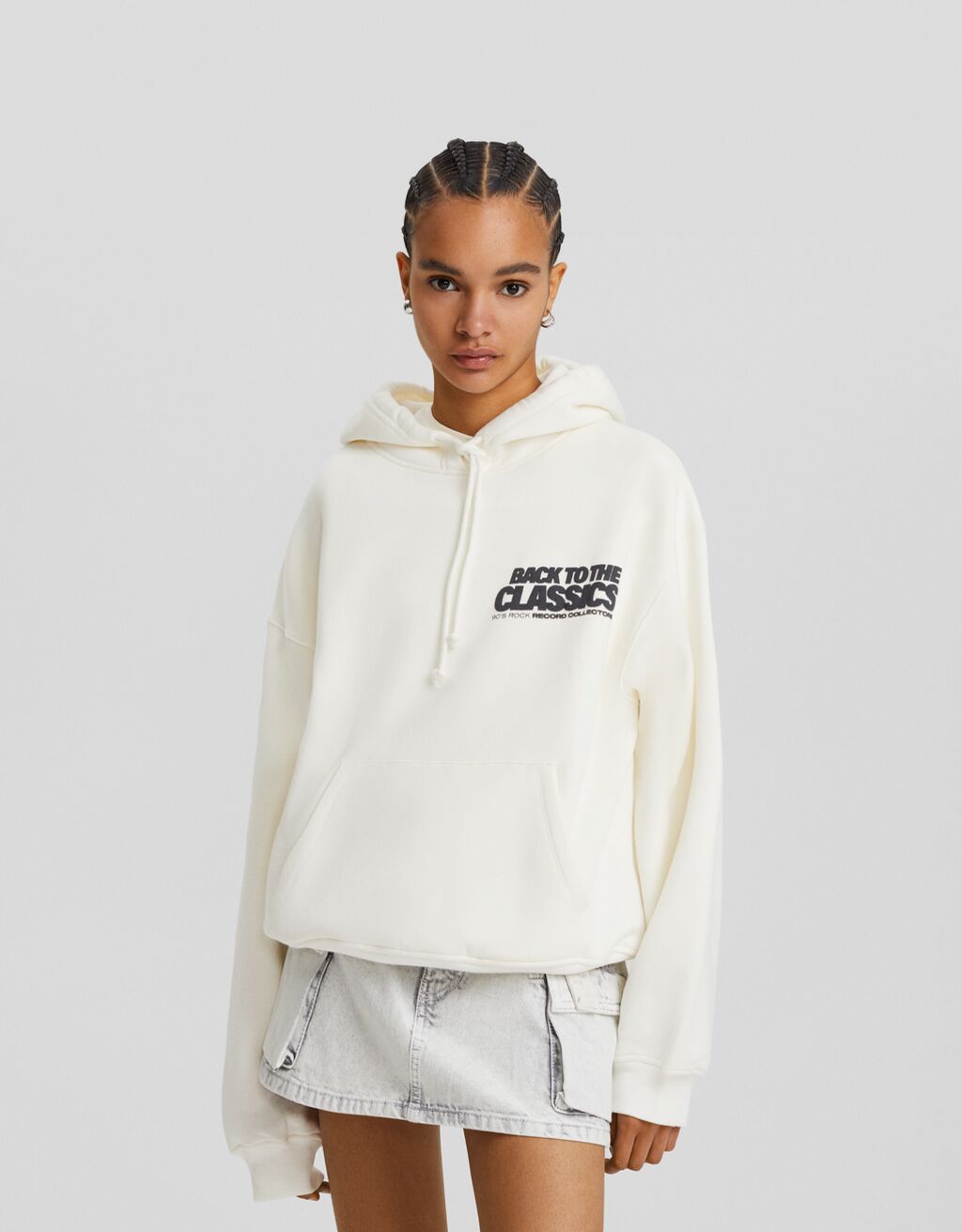 Oversized hoodie with online skirt