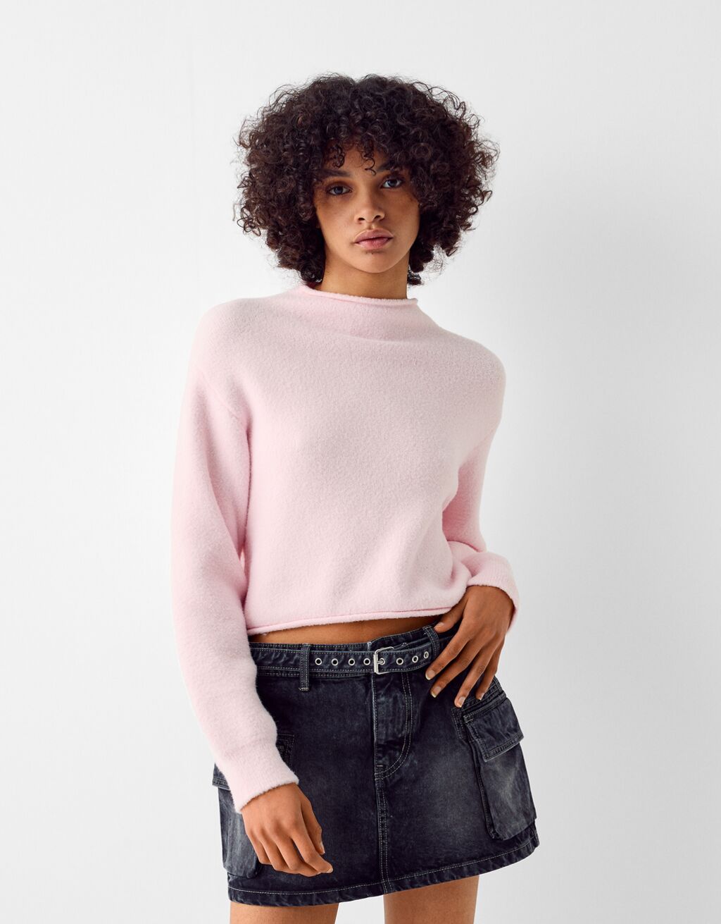 سويتر ناعم برقبة عالية-زهري-0