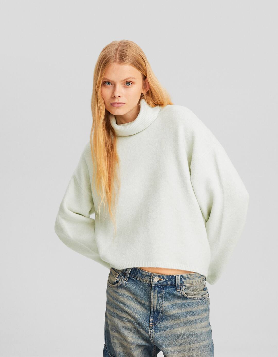 Raised neck jumper