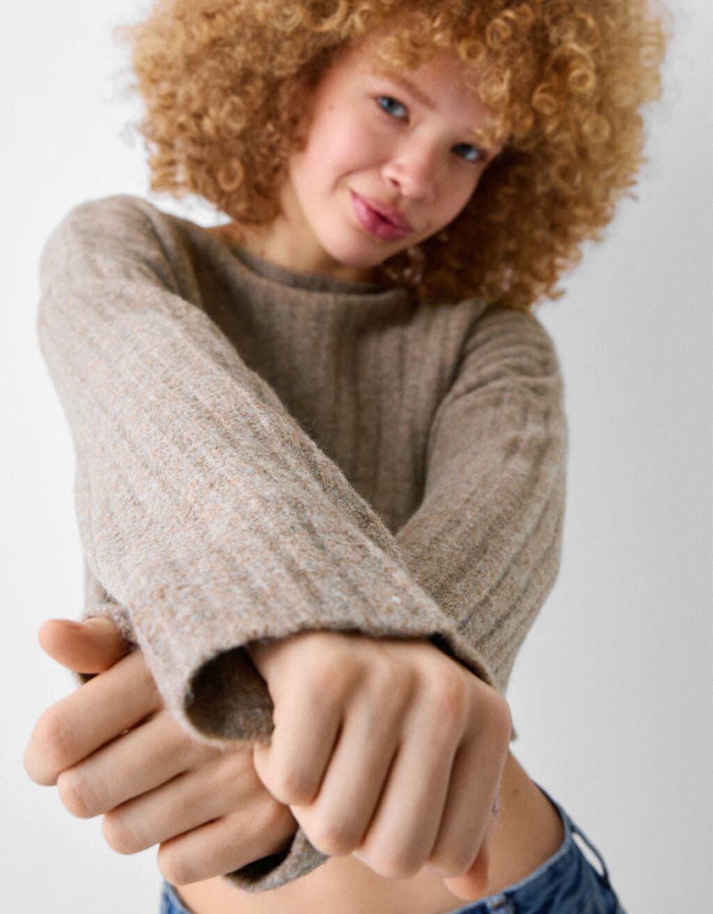 Pull cropped maille bord-côte épaules tombantes-Marron-5