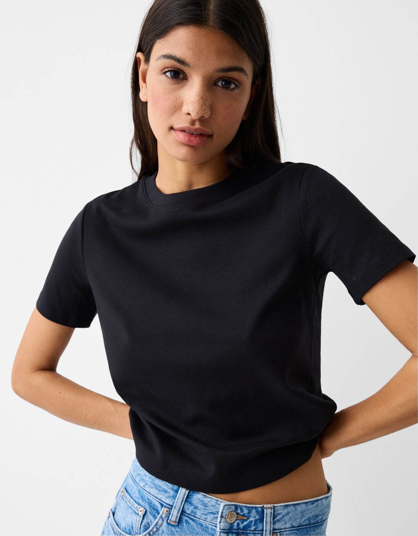 Regular fit short sleeve T-shirt-Black-2