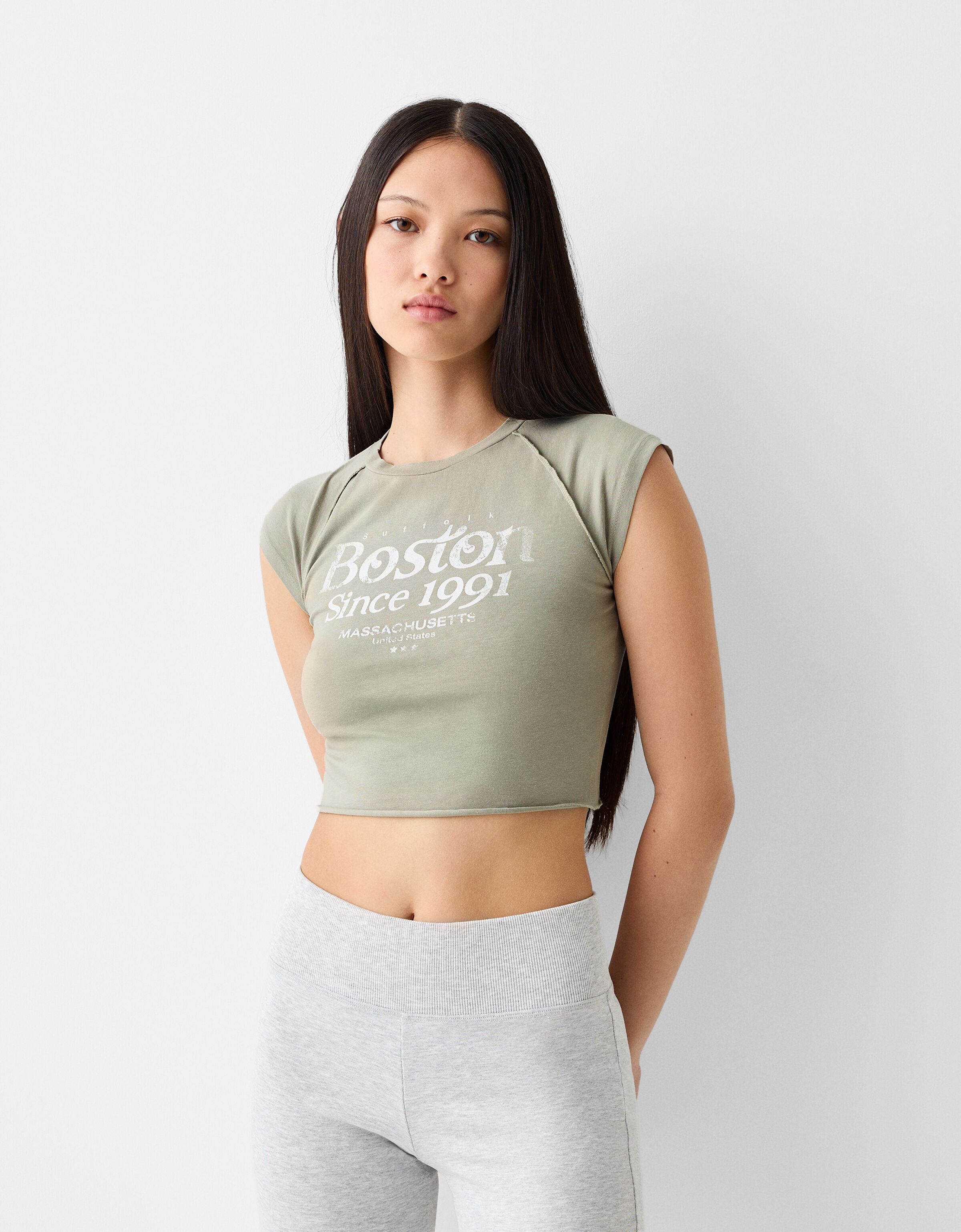 Women s T shirts New Collection BERSHKA