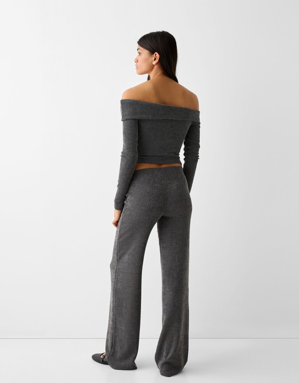 تيشرت مكشوفة الأكتاف بغرزة وافل وأكمام طويلة-رمادي-1