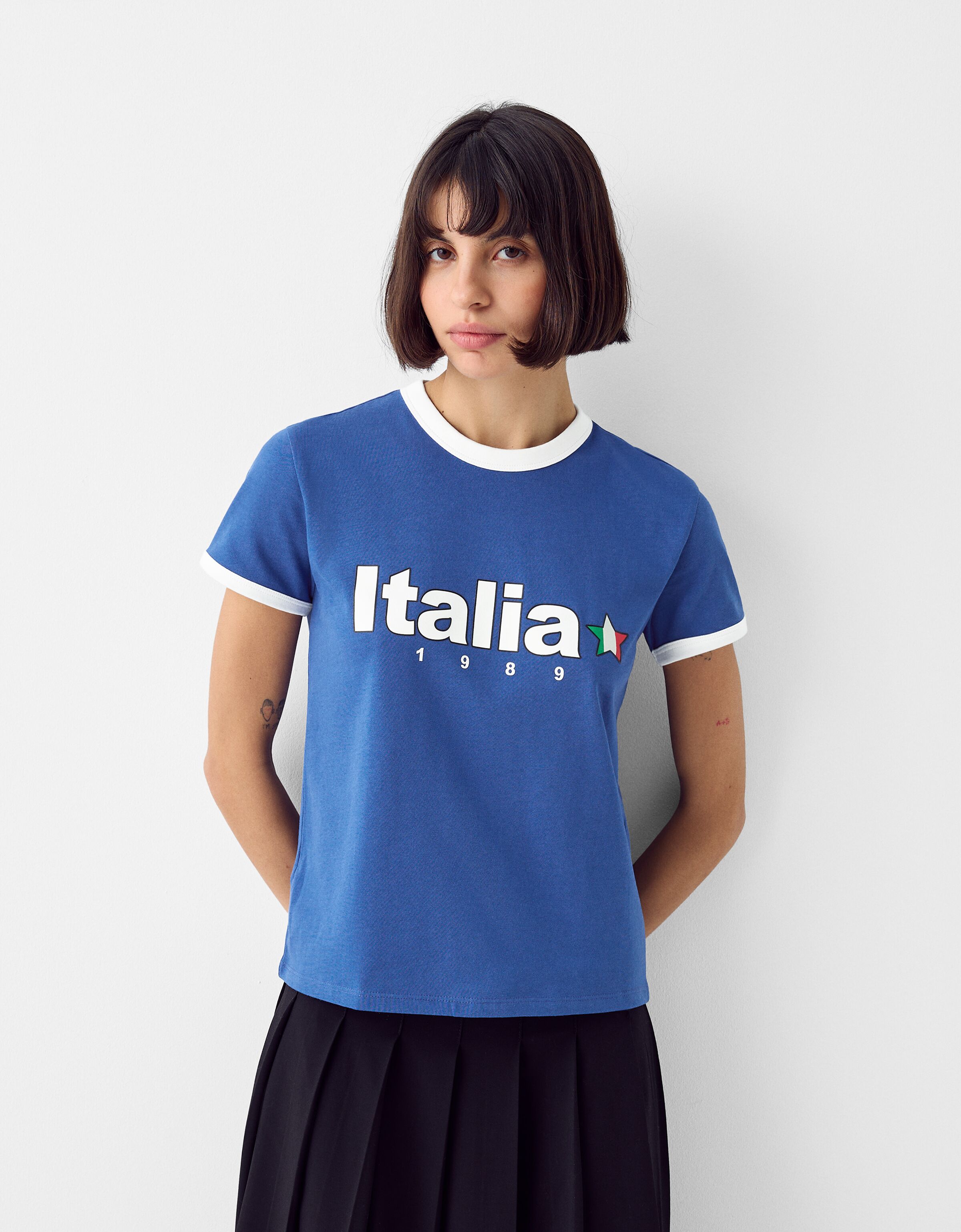 Pulp fiction on sale t shirt bershka