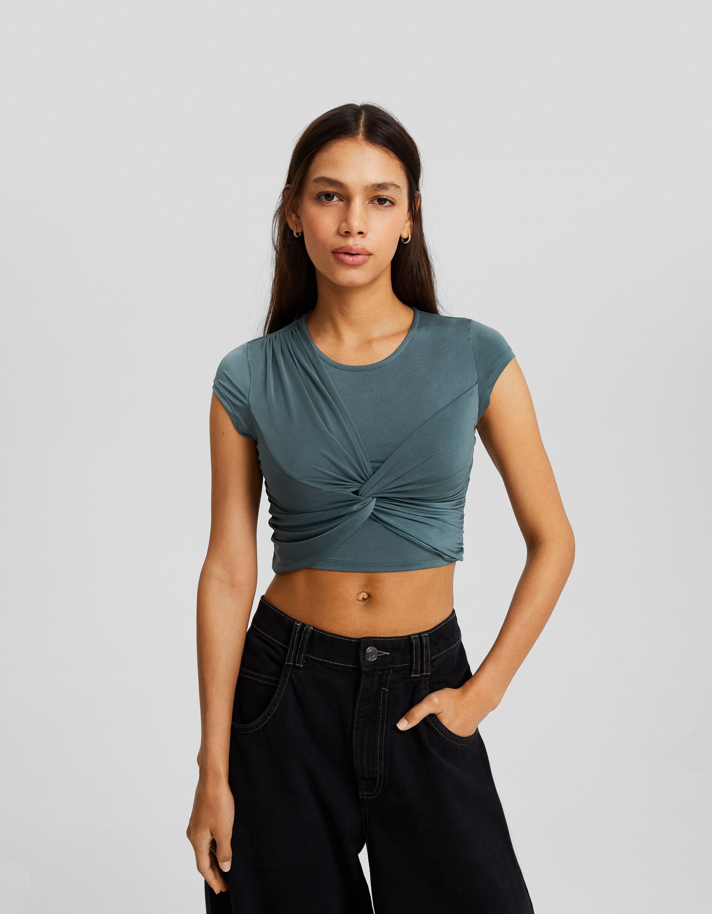 Camisetas b sicas para Mujer Nueva Colecci n BERSHKA M xico