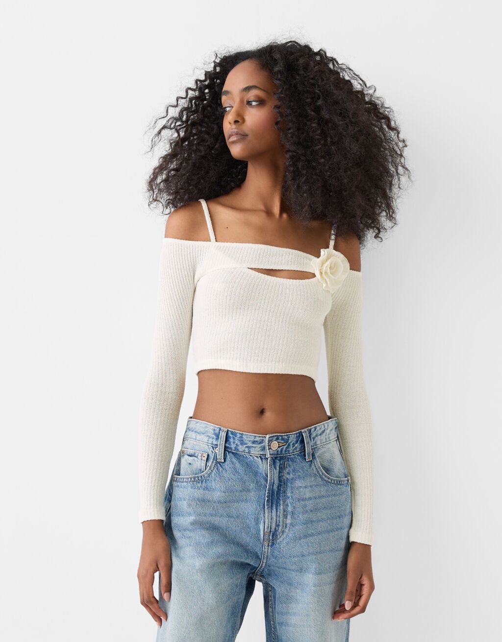 cut out shoulder long sleeve shirt