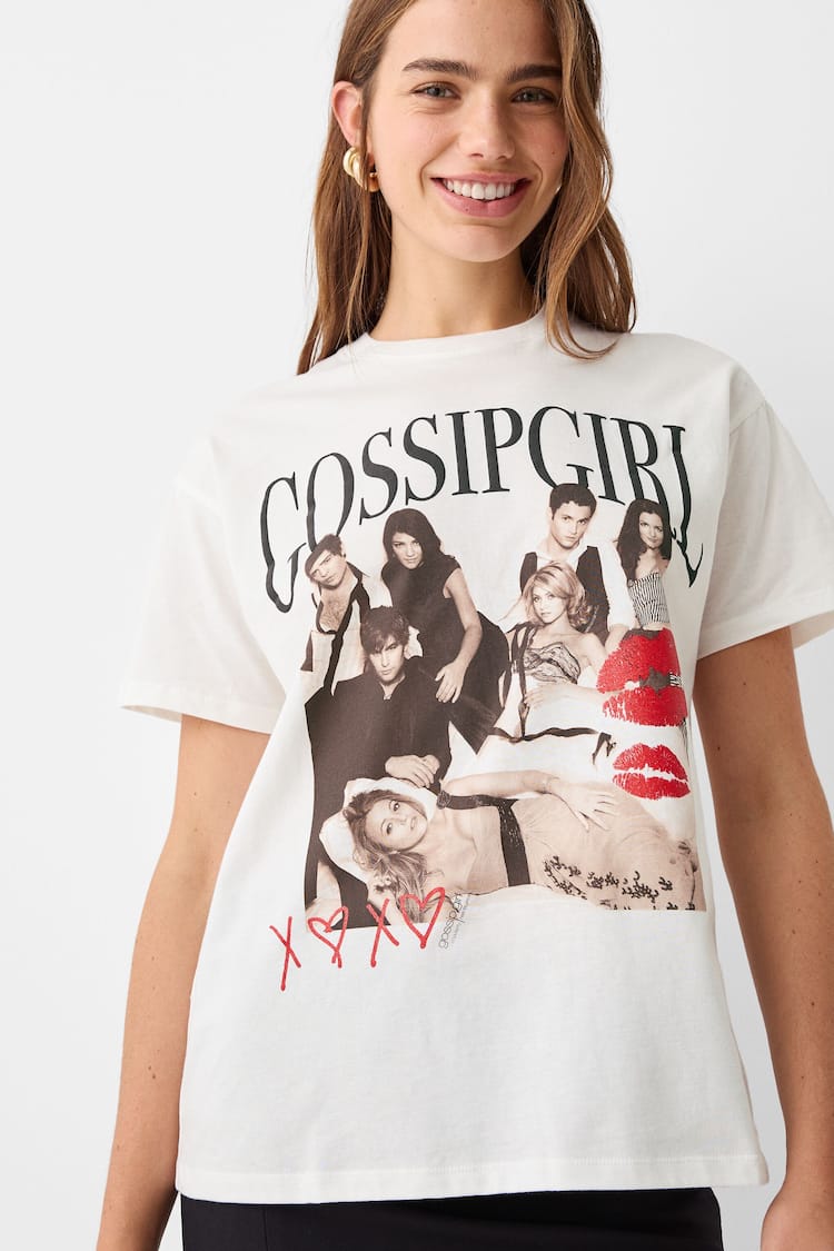 Pildi ja lühikeste varrukatega T-särk „Gossip Girl“