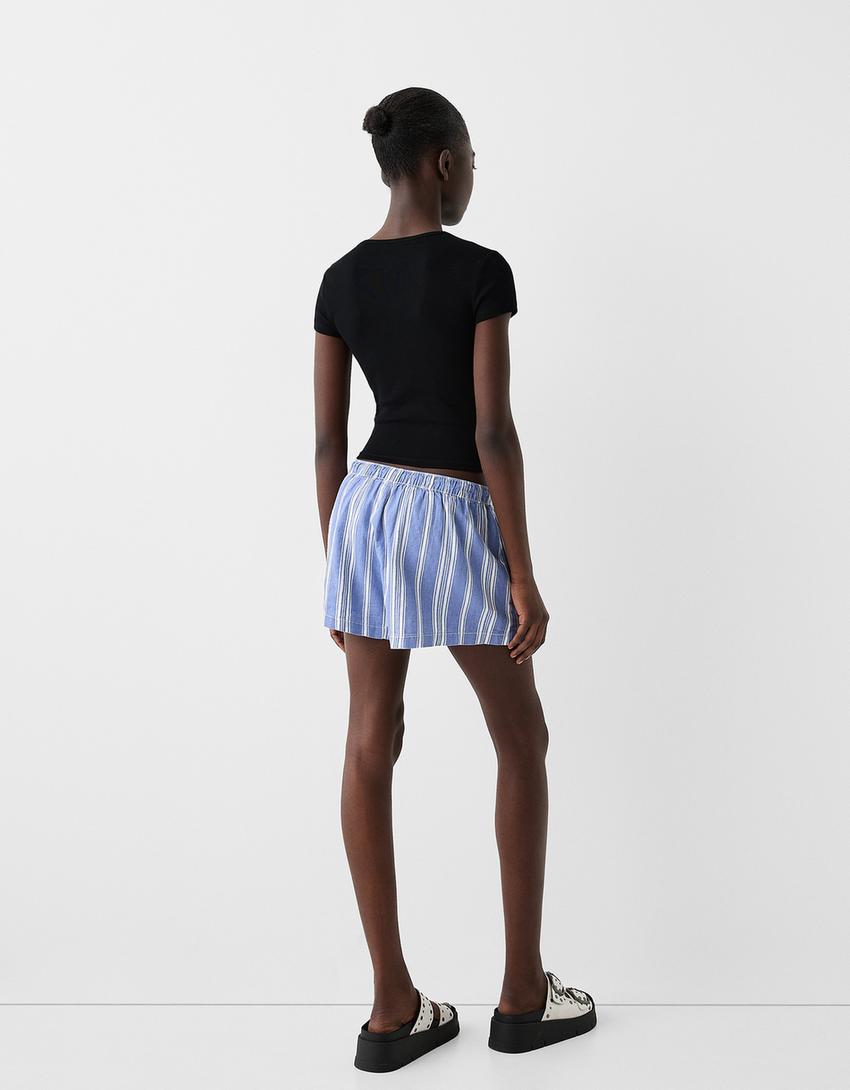 Kısa kollu bisiklet yaka t-shirt-Siyah-1