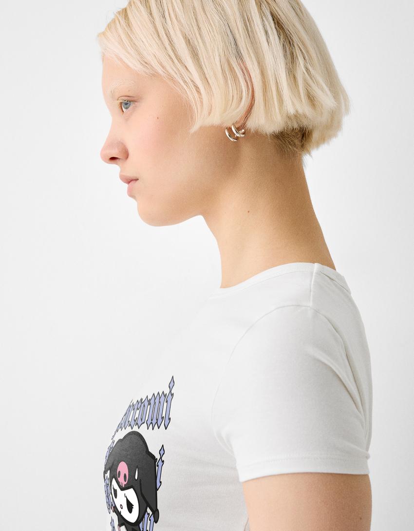 Camiseta Kuromi manga curta-Branco roto-6