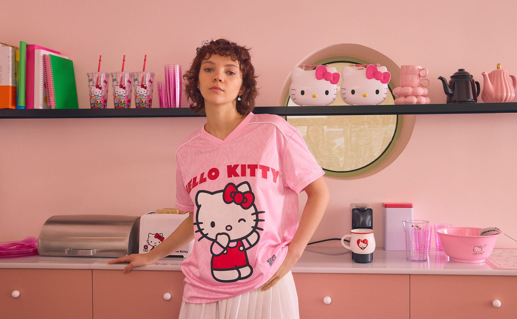 Buy Hello Kitty Womens T-Shirt Bra in Black/Pink Online at