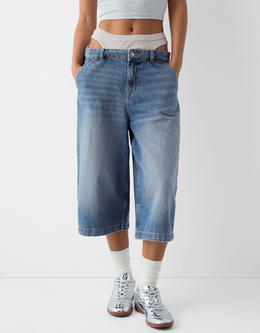 İç çamaşırı detaylı baggy bermuda denim şort-Açık mavi-1