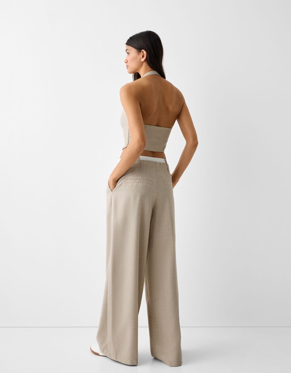 Tailored fitted halter waistcoat - Women | Bershka
