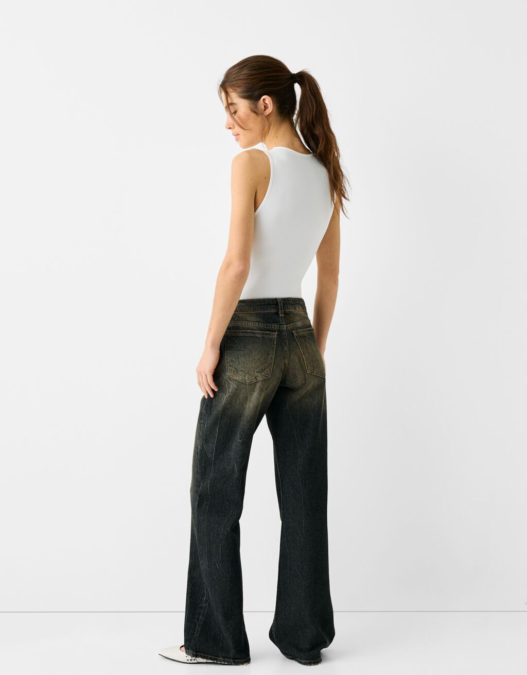 Sleeveless body-Off white-1