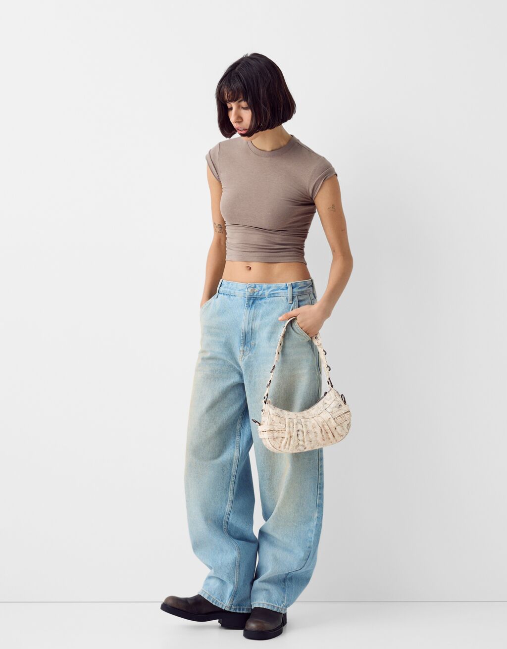 Studded shoulder bag-Beige-3