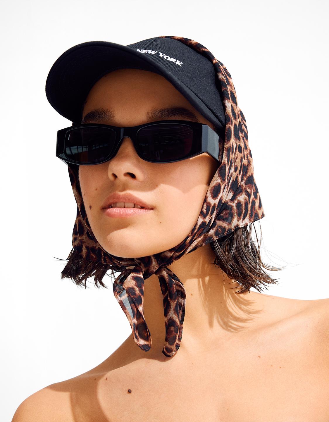 Leopar kad n bershka