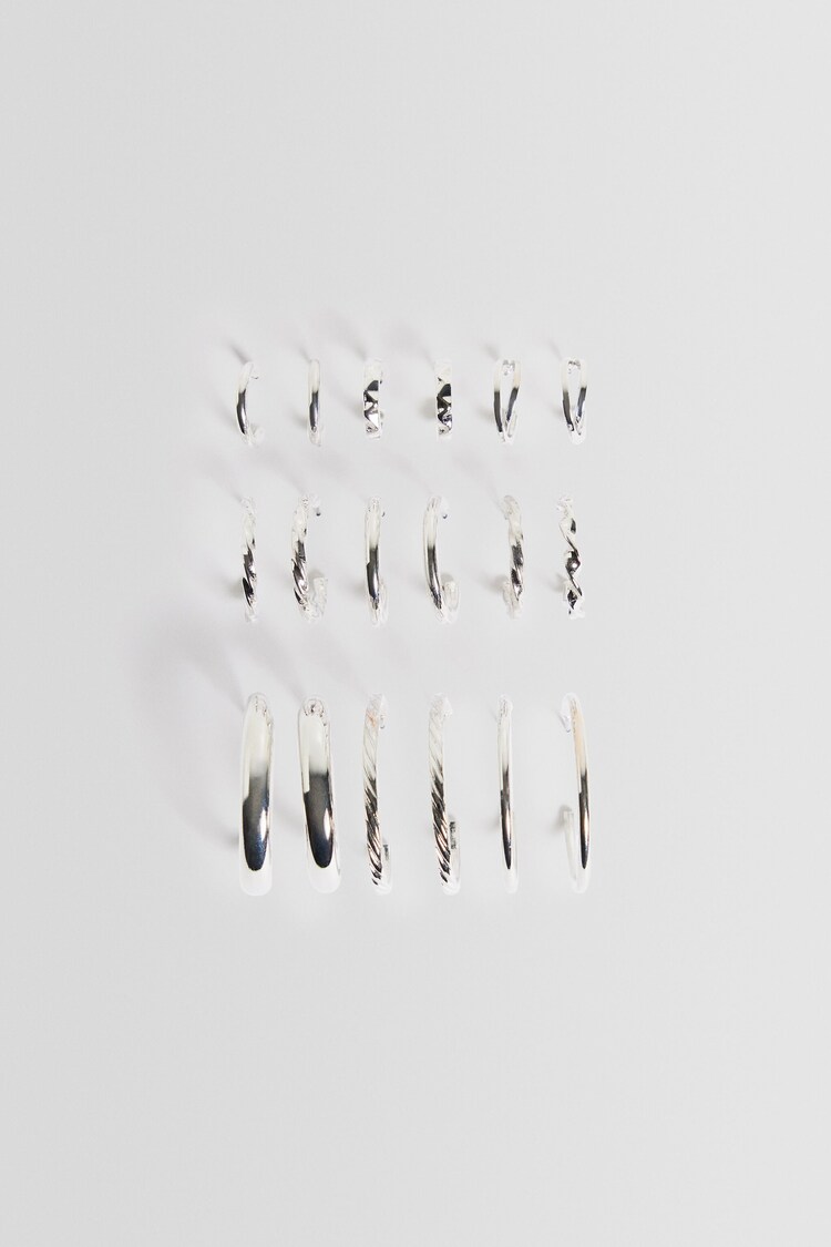 Set of 9 pairs of hoop earrings