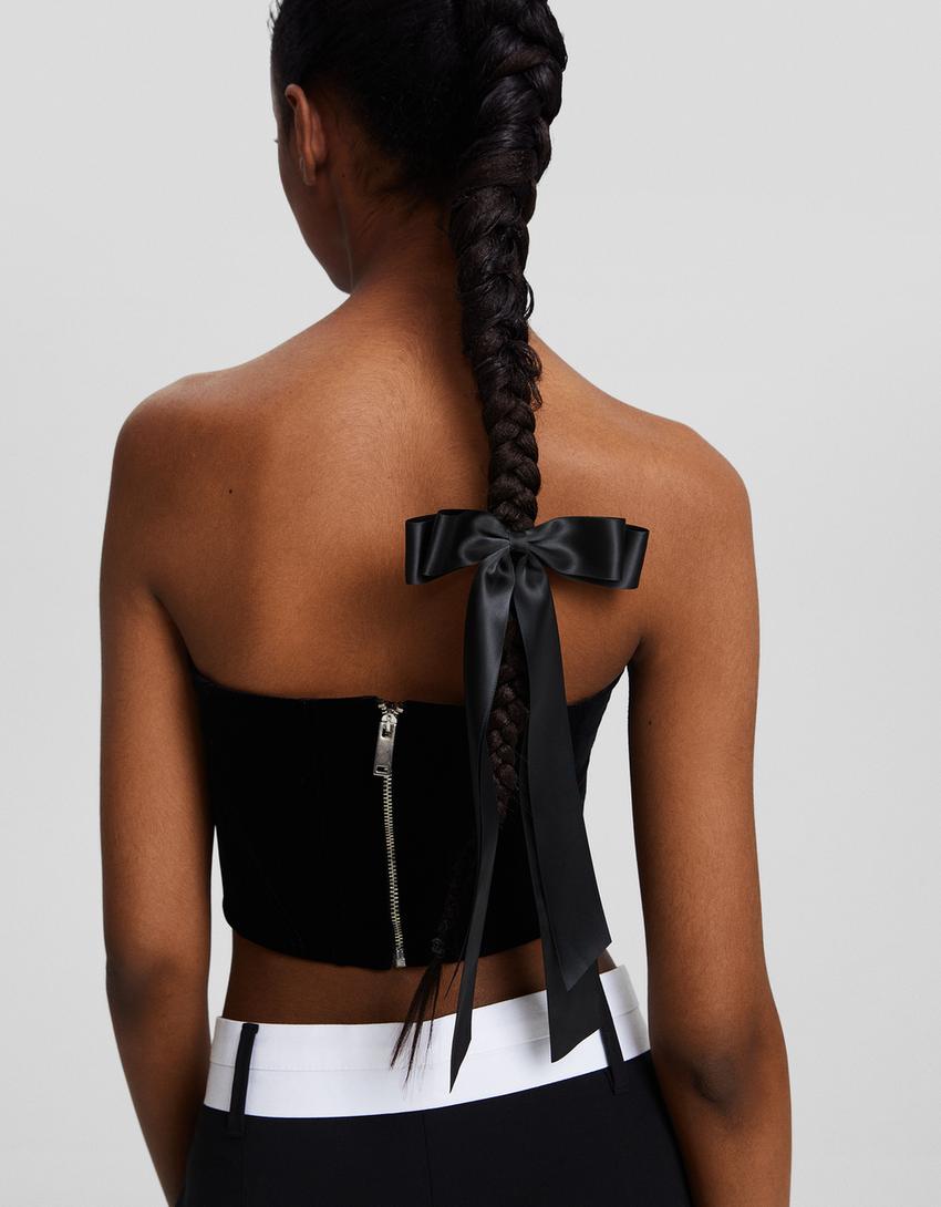 סיכה לשיער בגימור סאטן עם סרט-שחור-1