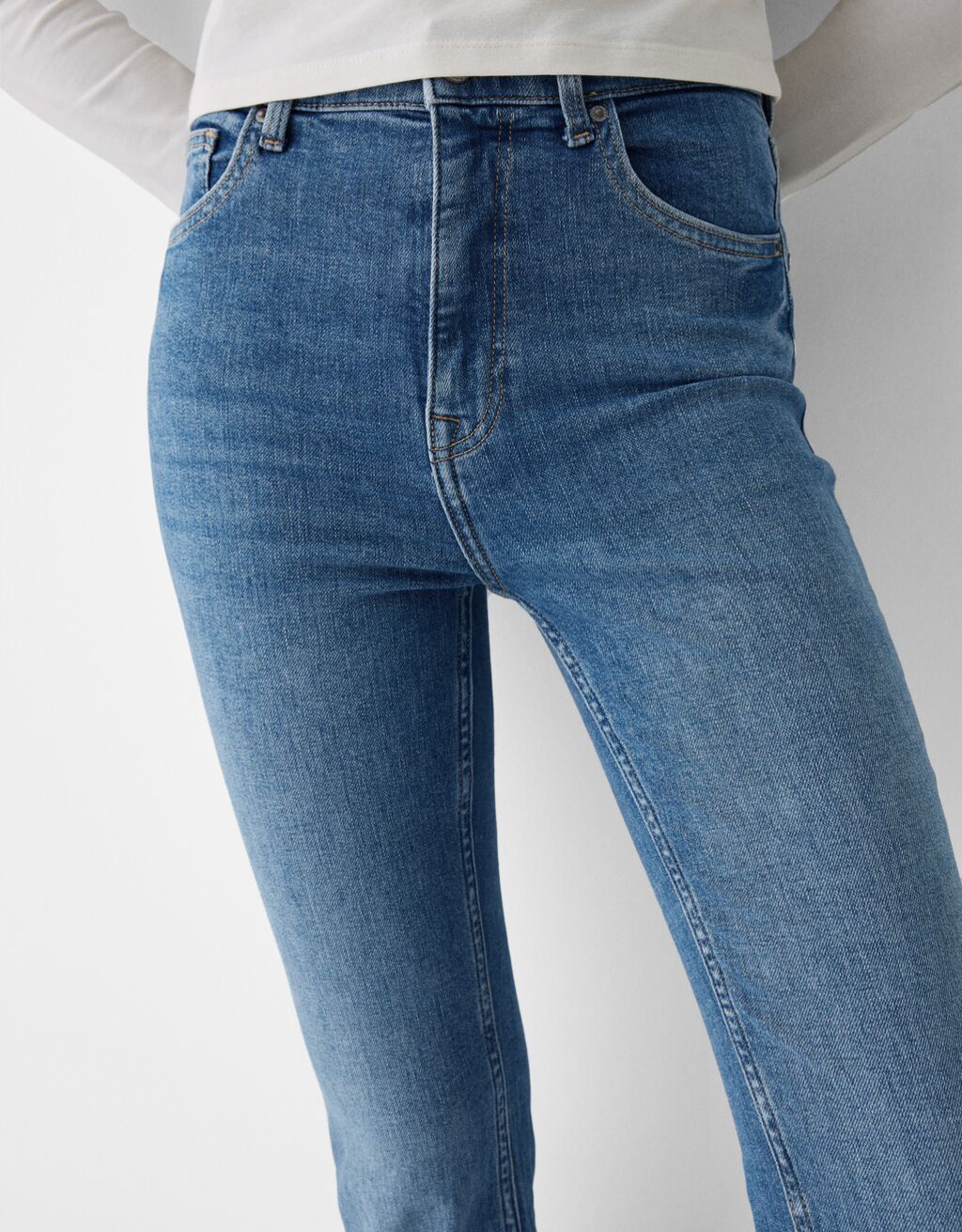 Jean flare-Bleu lavé-5