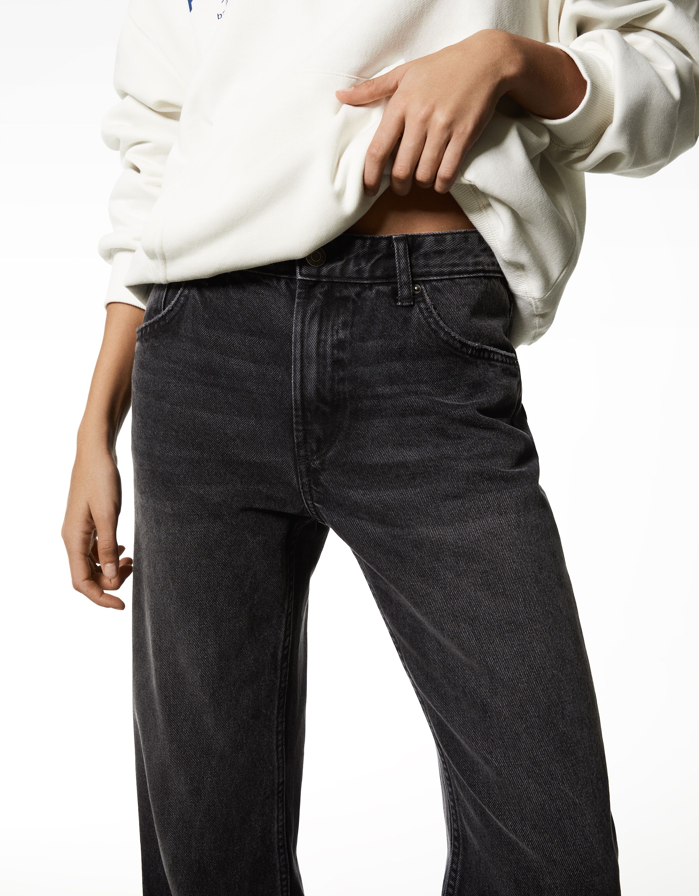 Straight jeans fit on sale