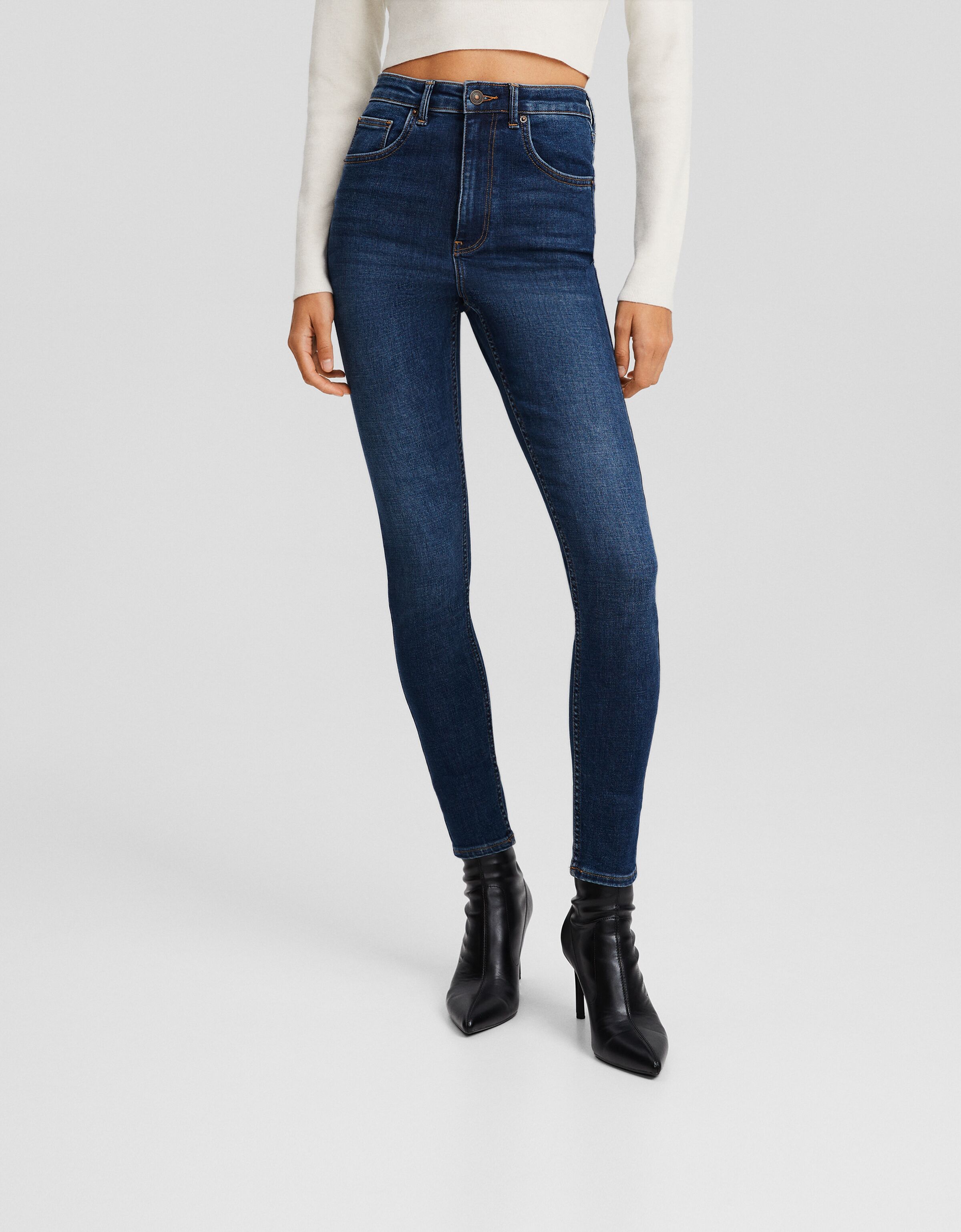 Bershka super 2025 skinny high rise