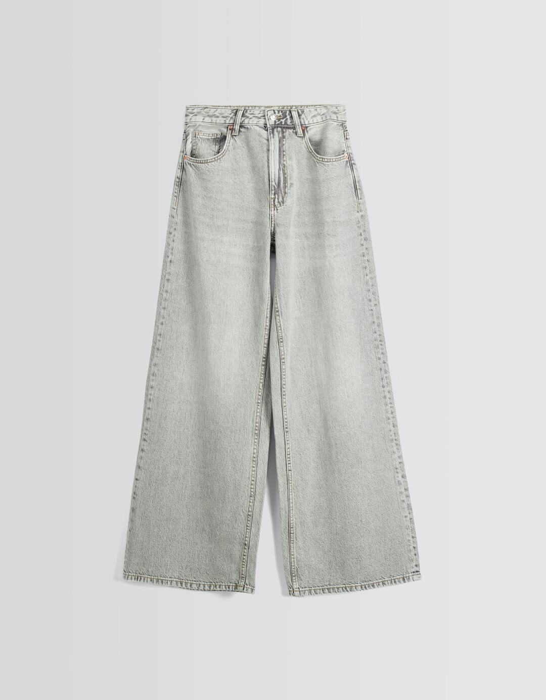 Wide leg jeans