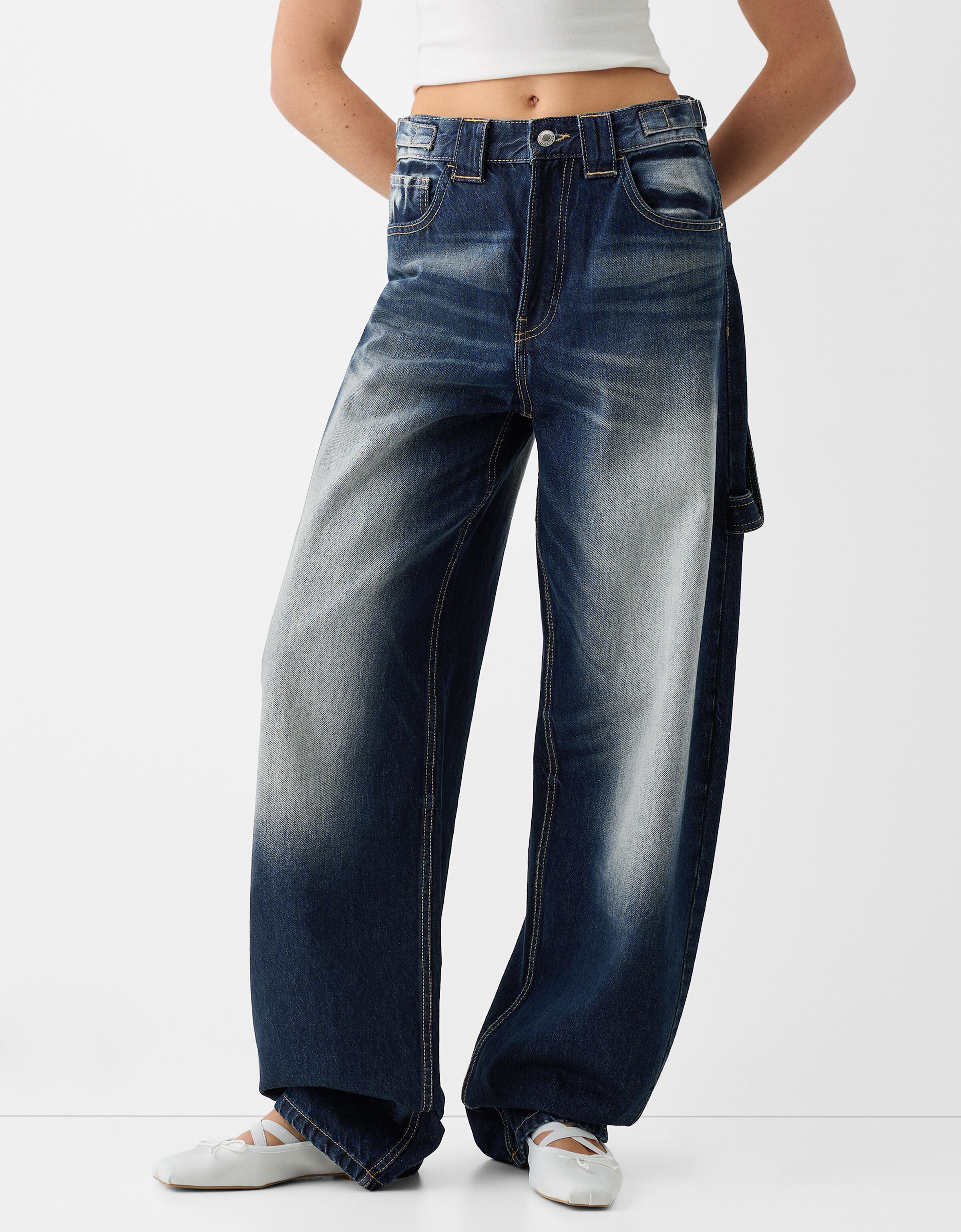 Baggy carpenter jeans - Women | Bershka