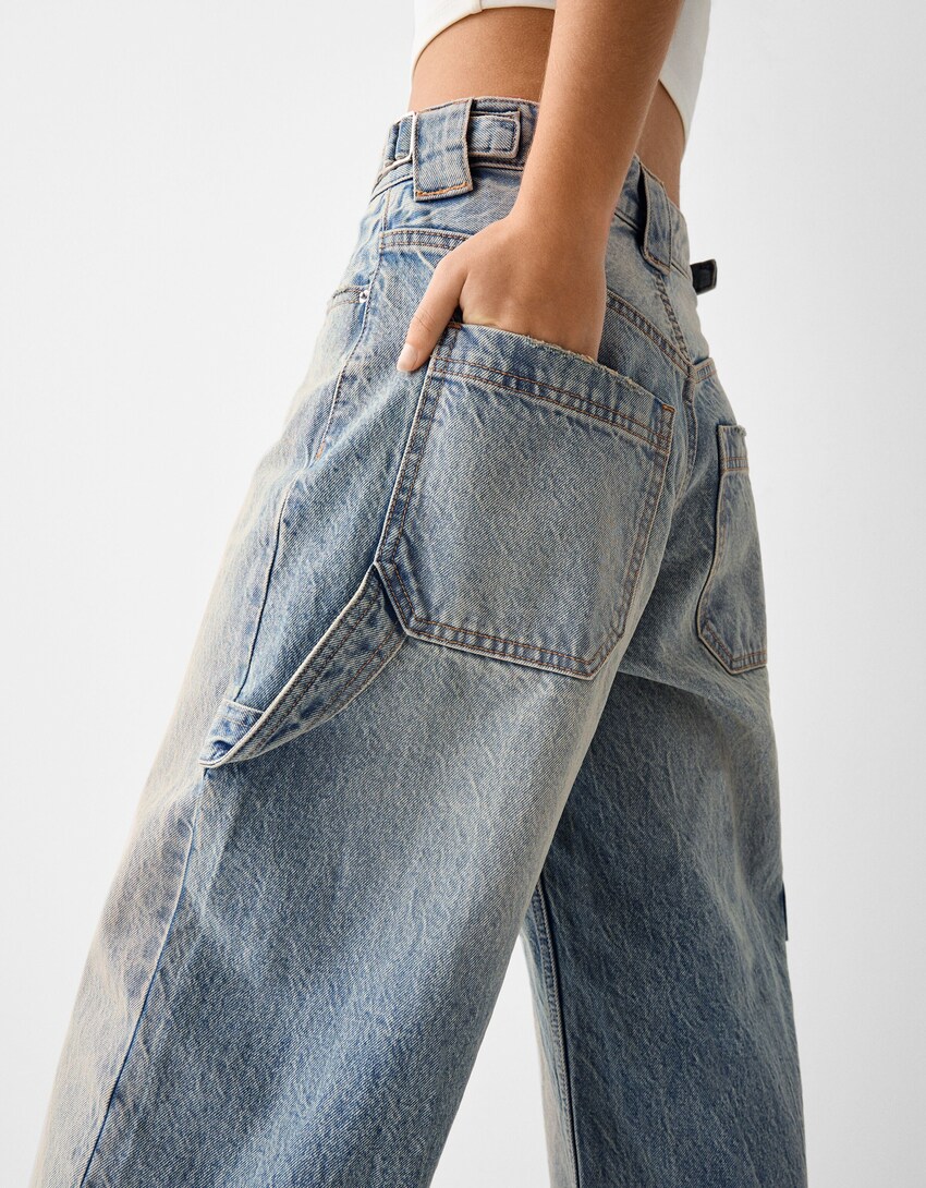 Baggy carpenter jeans - Women | Bershka