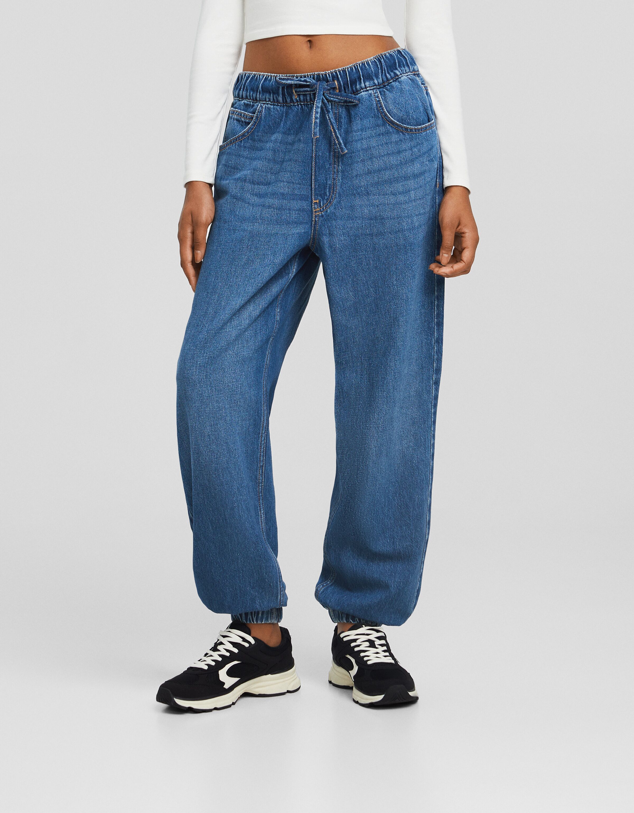 Jogger jeans for ladies top