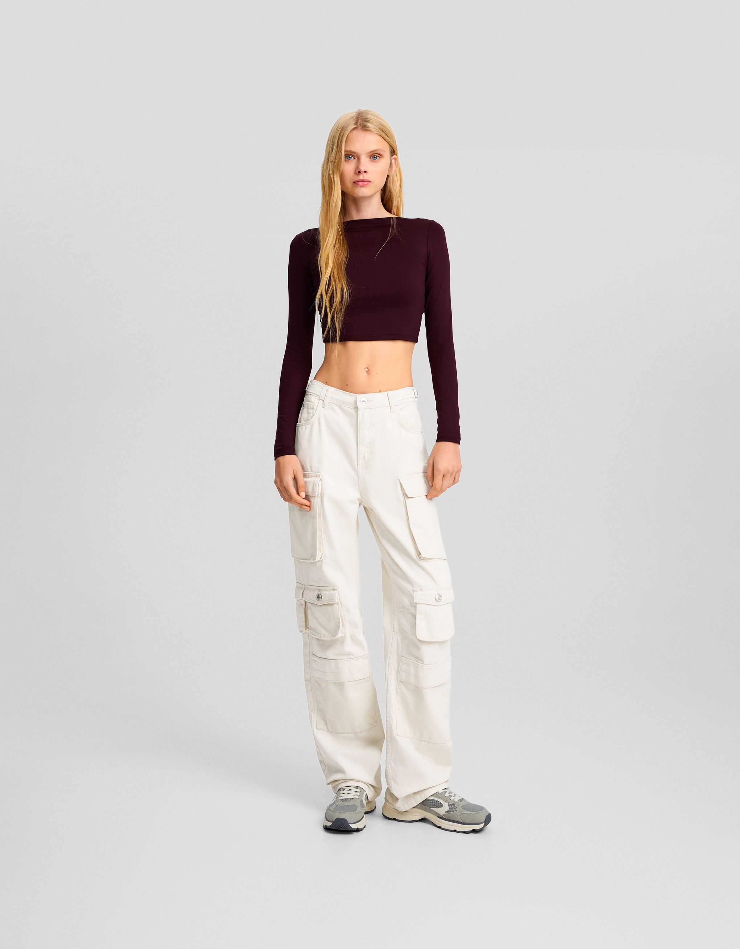 Pantalones Cargo para Mujer Nueva Colecci n BERSHKA Espa a