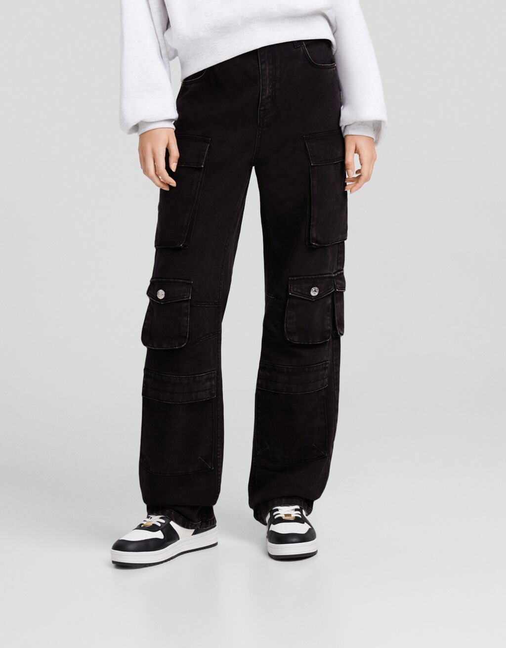 Multi-pocket twill cargo trousers-Grey-1