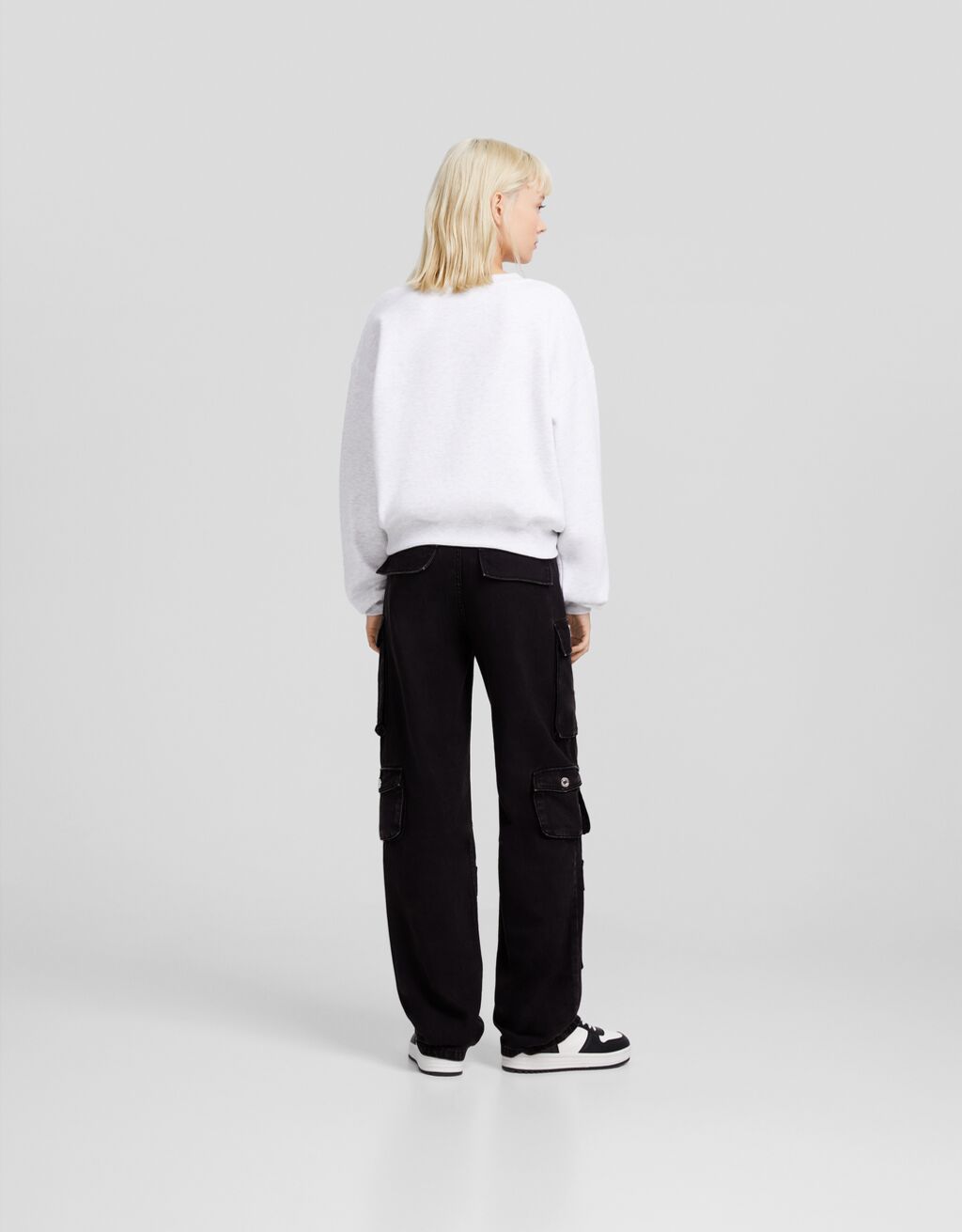 Multi-pocket twill cargo trousers-Grey-2