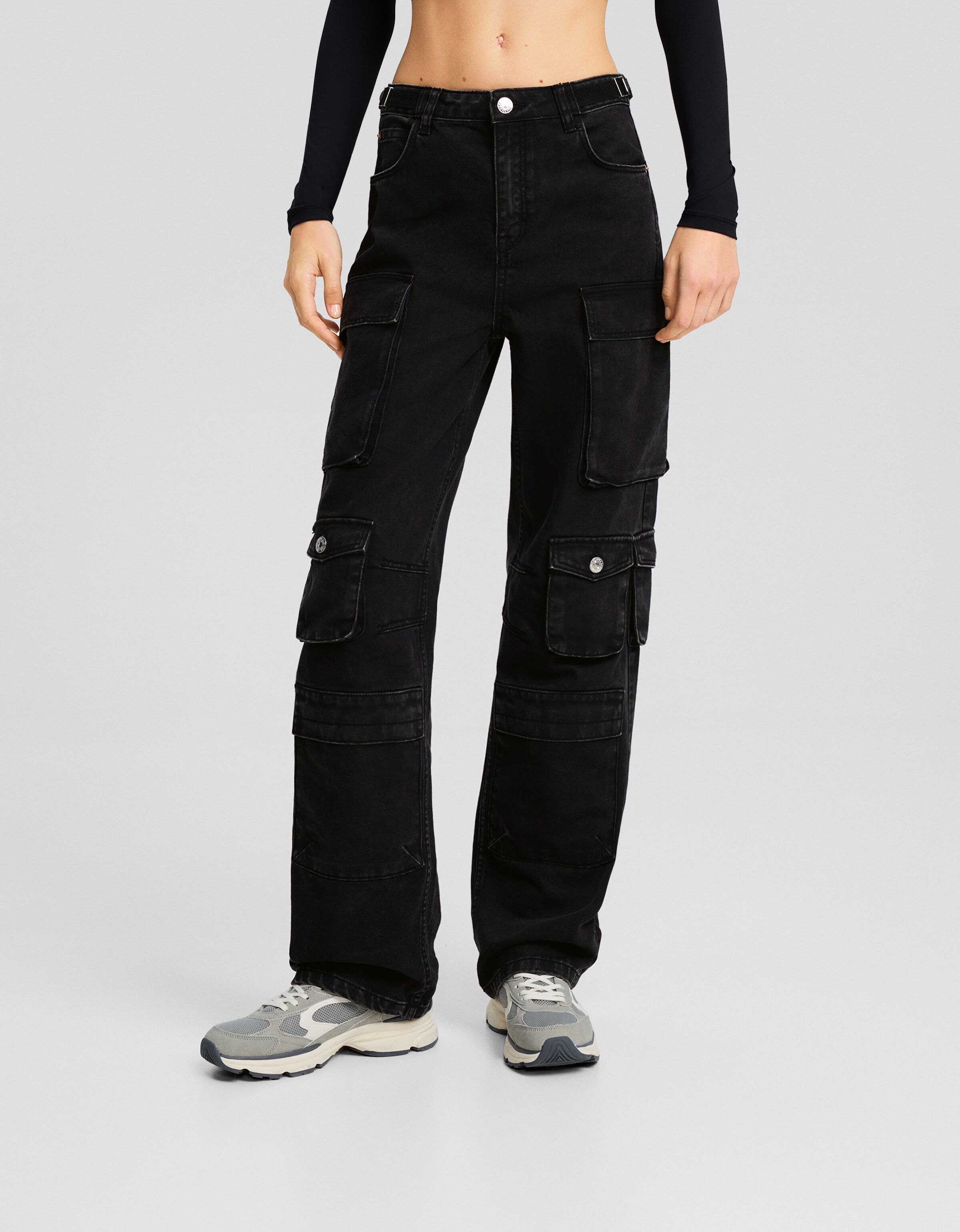Multi-Pocket Baggy Trousers Cross-Functional Cargo Pants | Modische hosen,  Mode, Legere arbeitskleidung