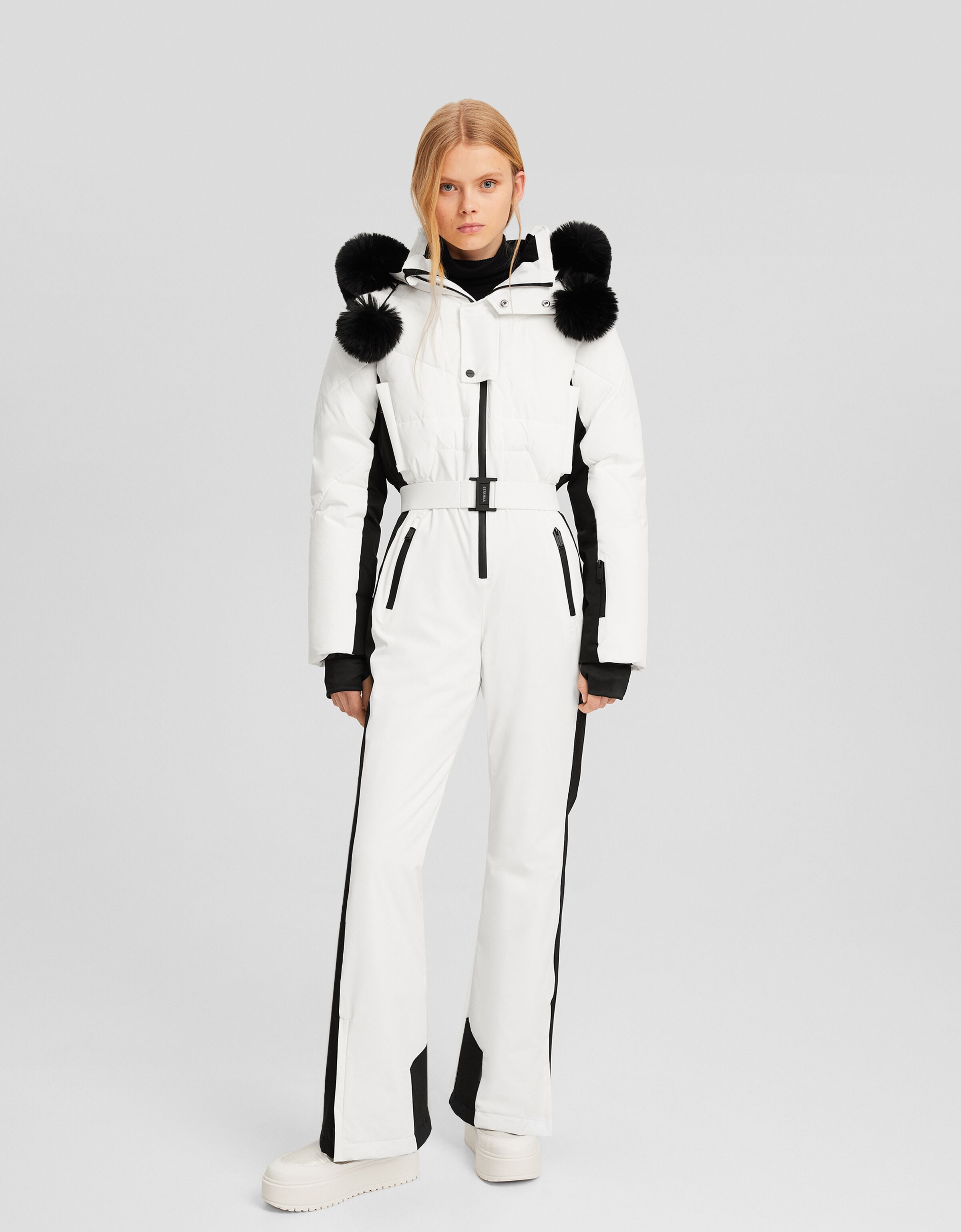 Mono t cnico capucha Ski Collection Mujer Bershka