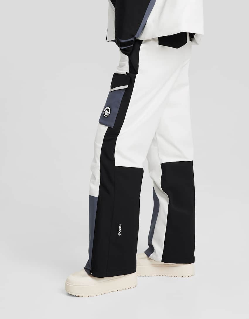 Tehnilisest materjalist püksid Ski Collection-Must-3