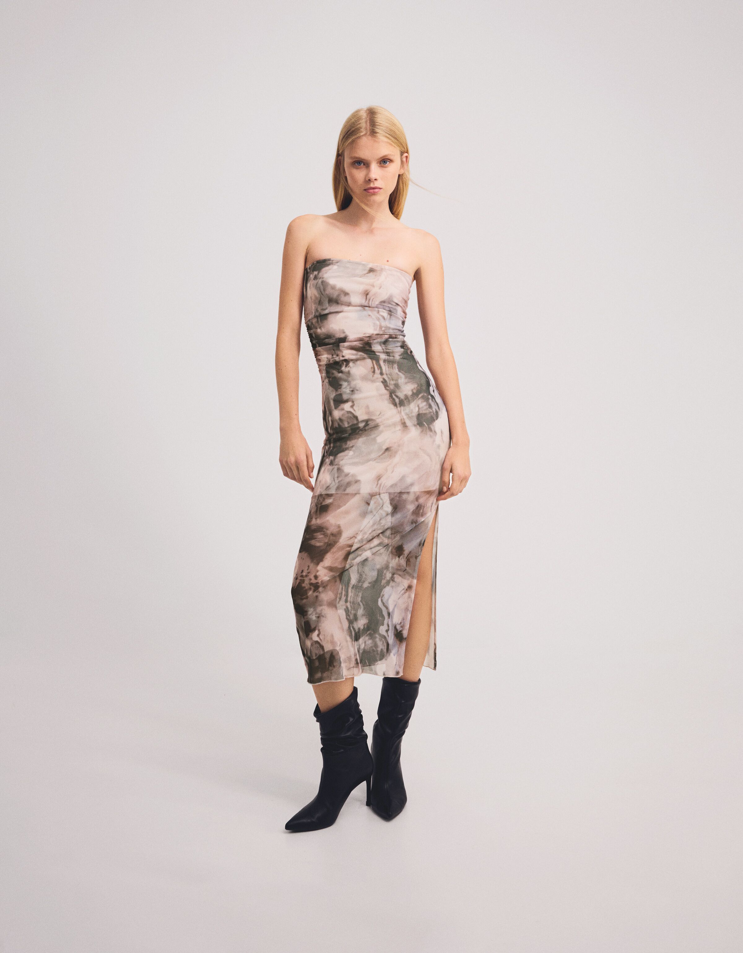 Women s Long and Short Dresses New Collection BERSHKA