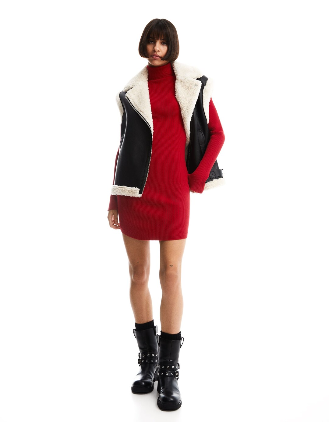 Vestito mini a maniche lunghe con collo alto in maglia