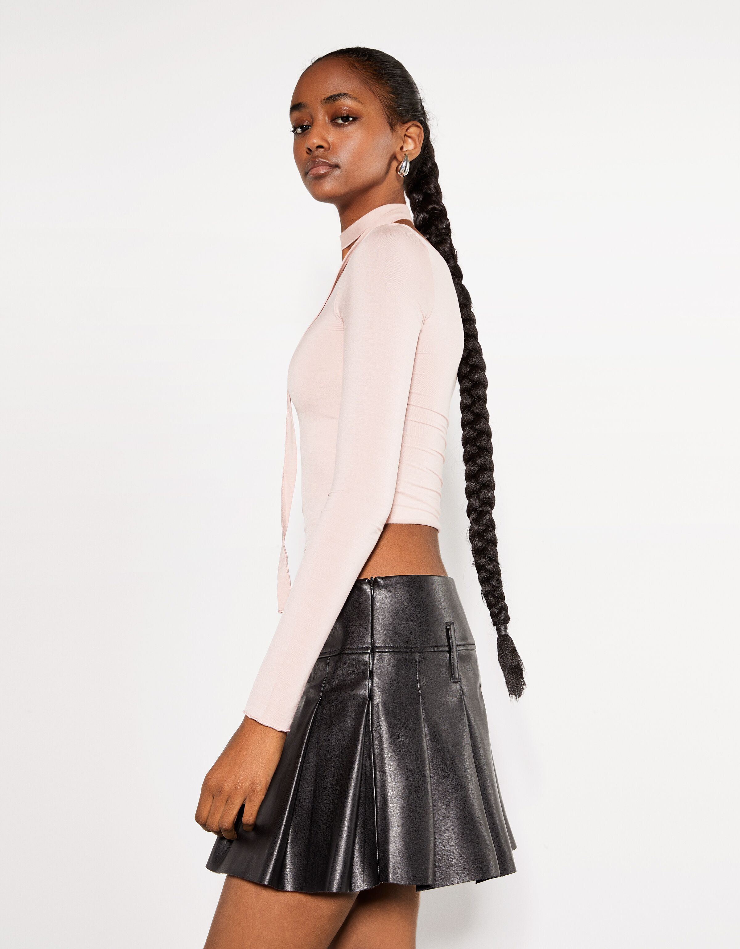 Skater skirt deals bershka