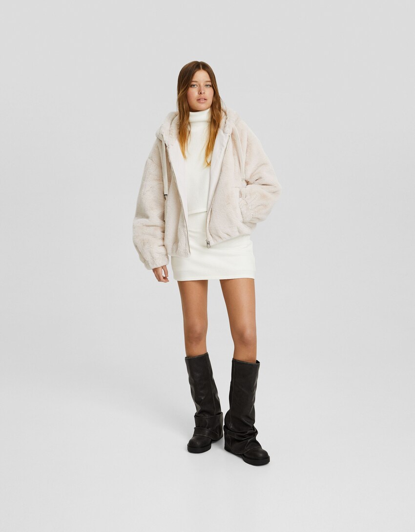Fuzzy jacket with hood - Women | Bershka