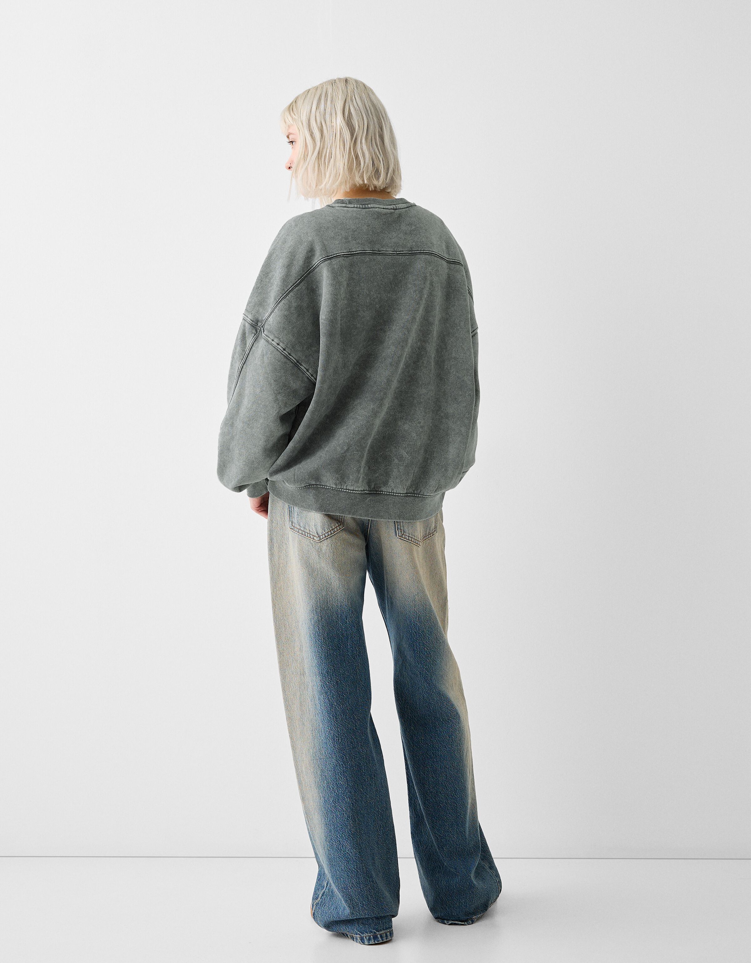 Oversized sweatshirt best sale jacket