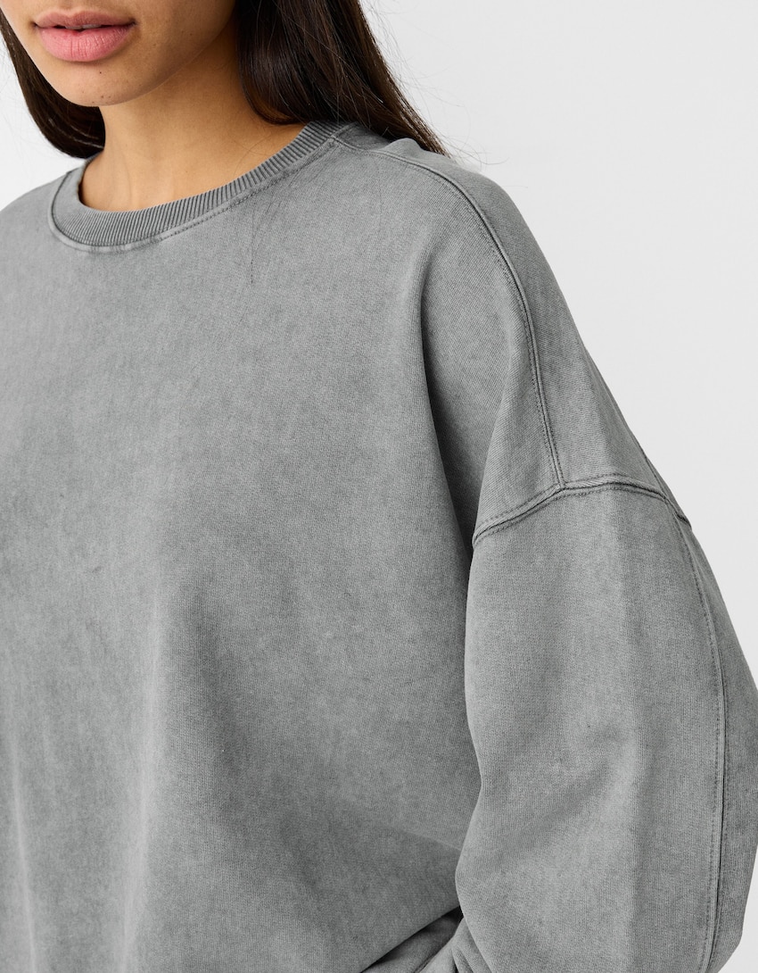 Oversized sweatshirt-Grey-5