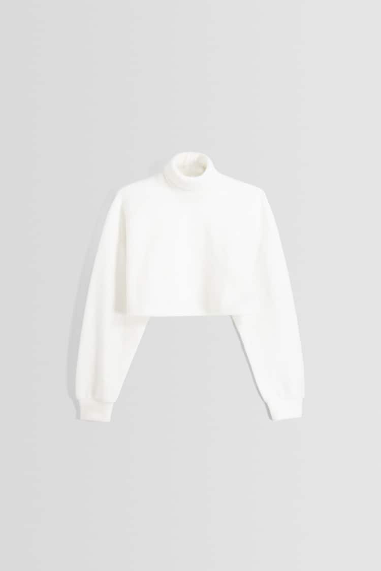 Cropped sweater with a high neck