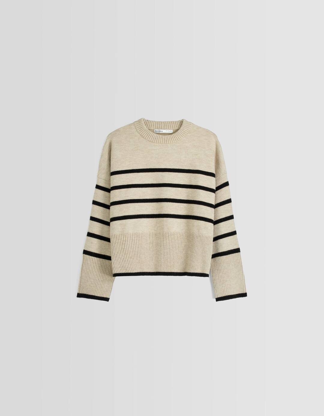Смугастий светр із круглим коміром