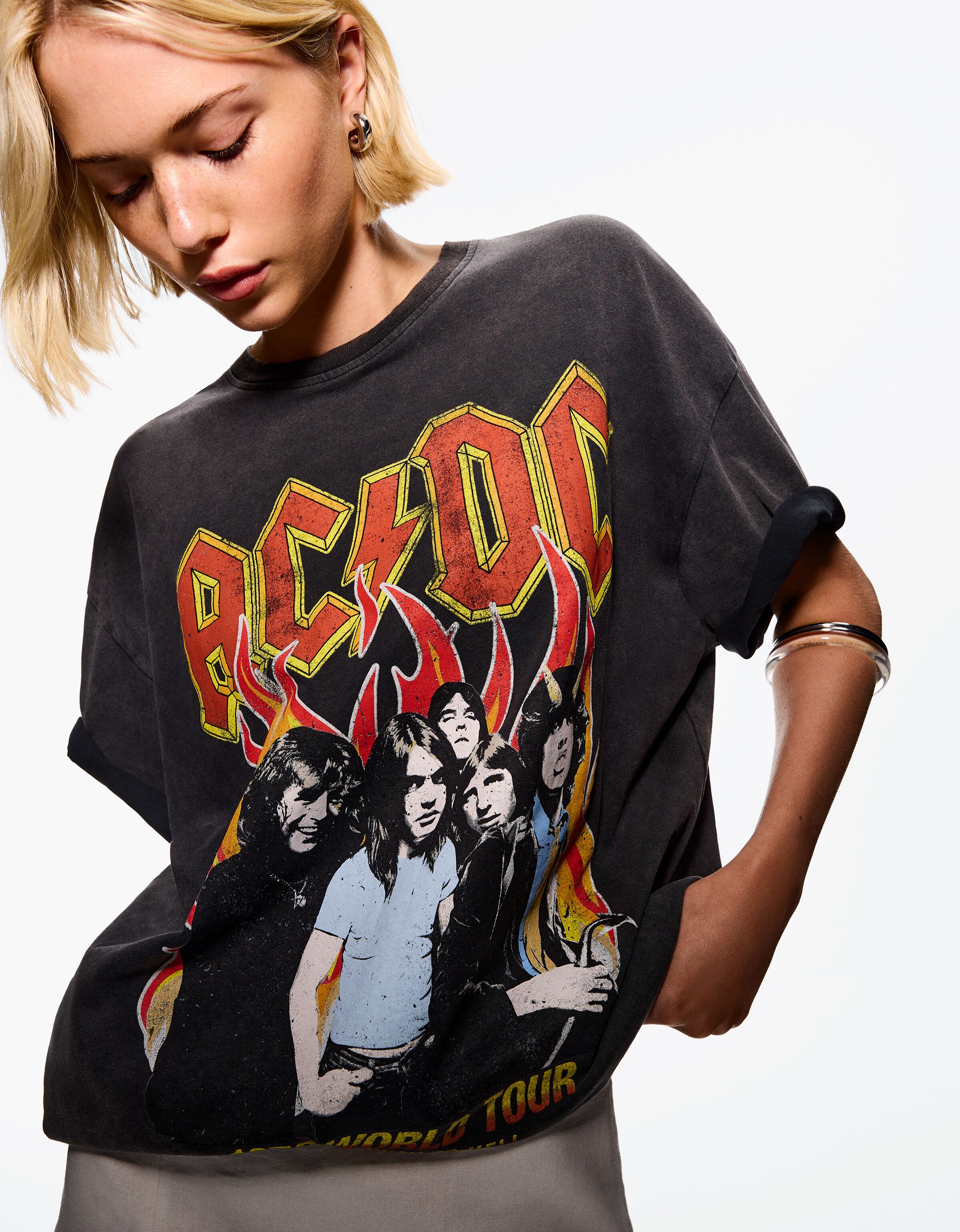Ac dc bershka discount