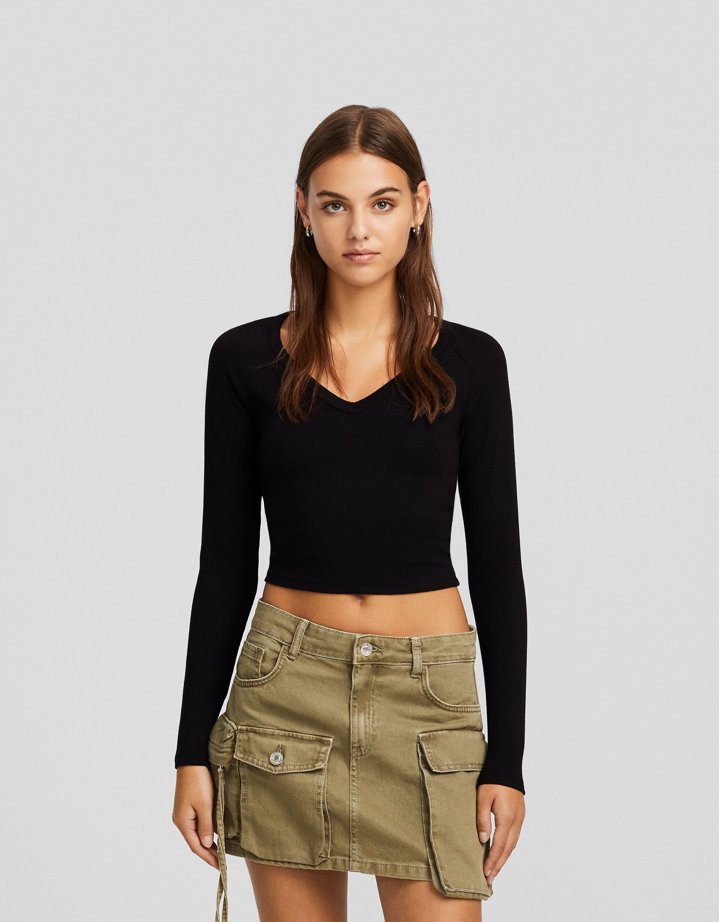 Long sleeve V neck T shirt