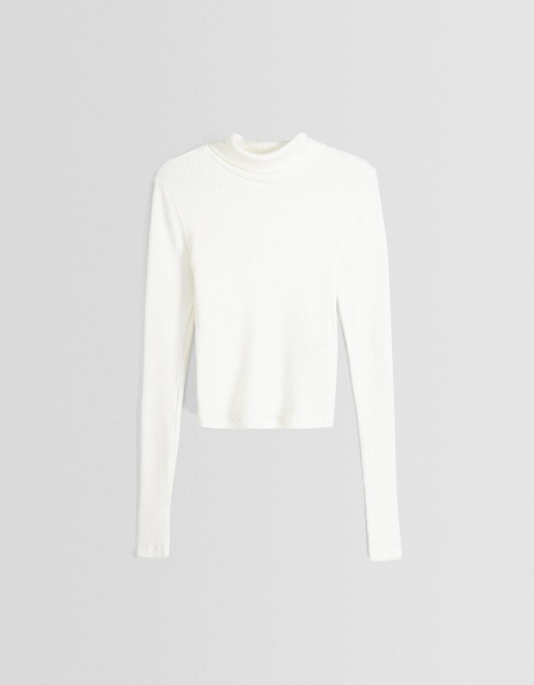 Raised neck jumper