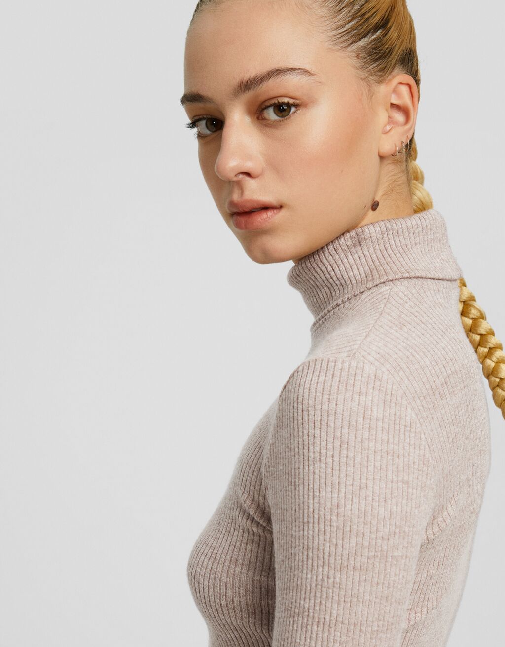 Camisola de malha com gola subida-Caramelo-2