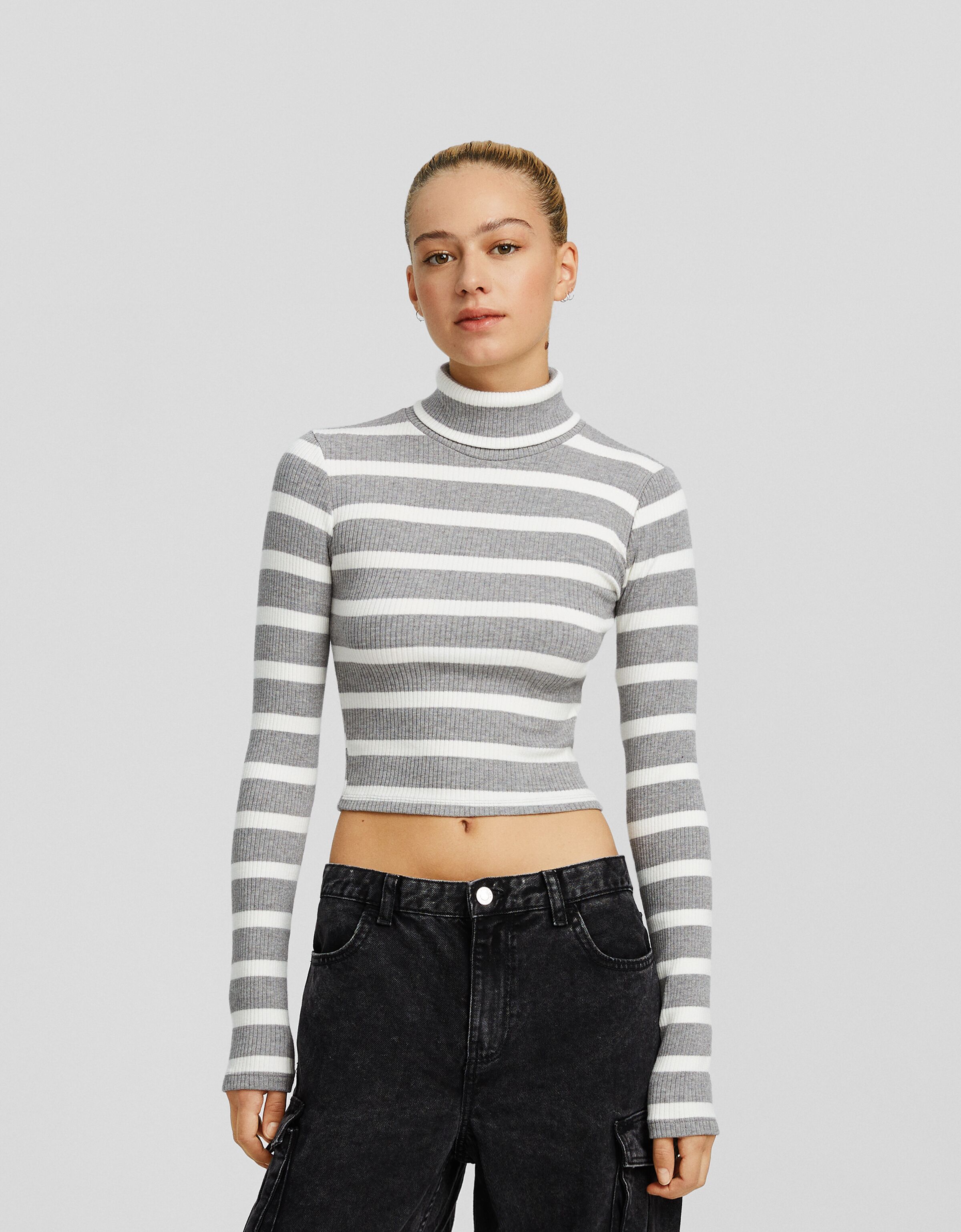 Pull en a col montant Pulls et gilets BSK Teen Bershka