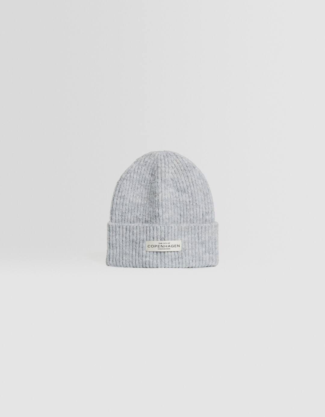 Gorro etiqueta