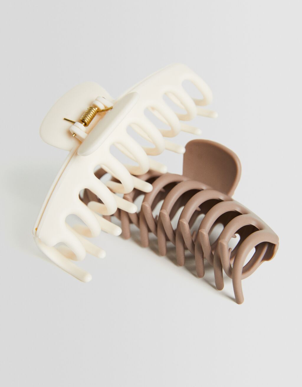 Lot 2 barrettes-Camel-2